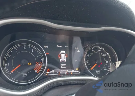 2015 Jeep Cherokee Trailhawk z USA, uszkodzony, nr VIN 1C4PJMBS0FW778614